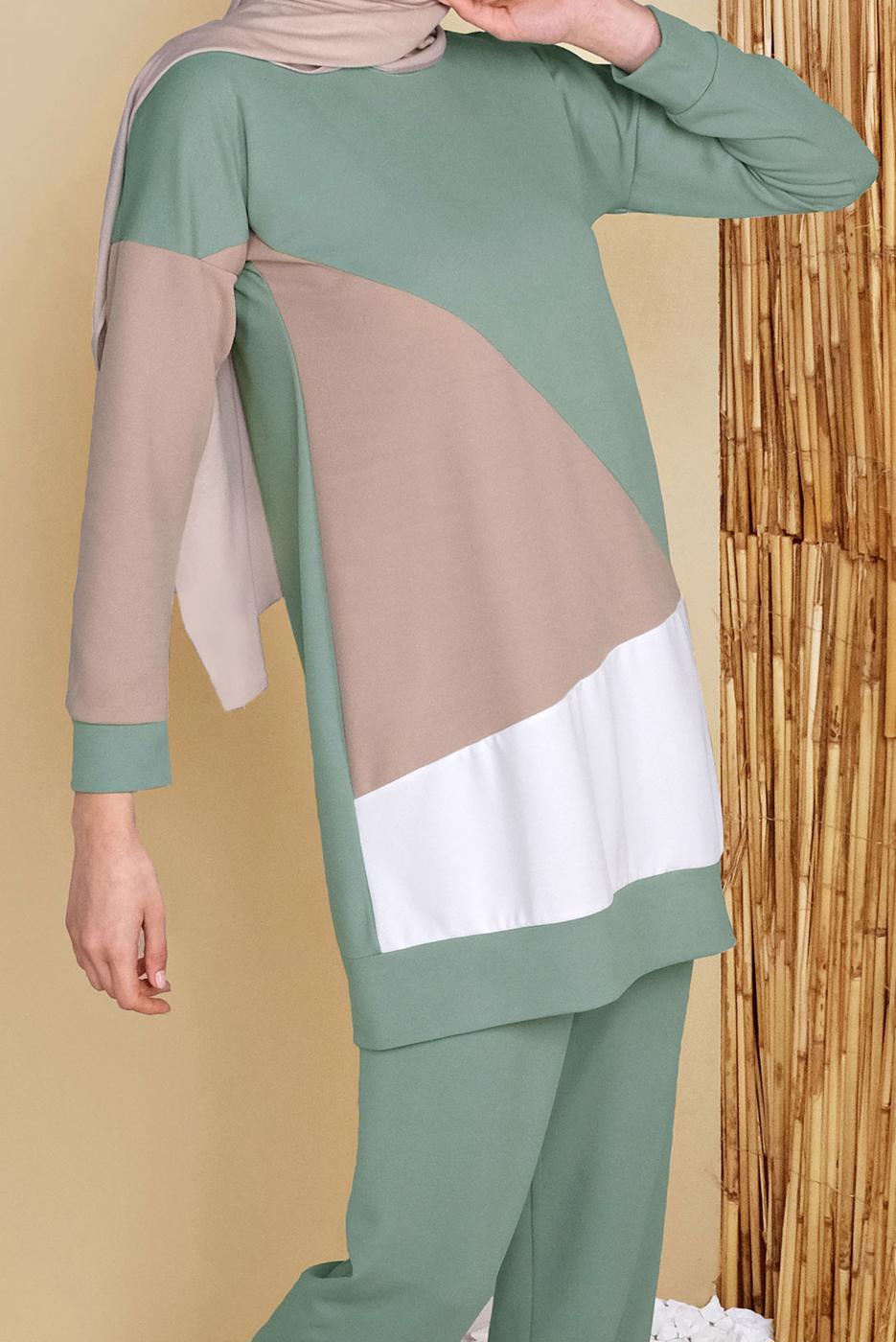 Tesettür giyim YEŞİL BİSİKLET YAKA İKİLİ PANTOLONLU EŞOFMAN TAKIMI 8555