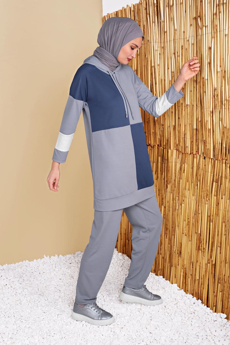 Tesettür giyim GRİ KARELİ ÜÇ RENKLİ PANTOLONLU EŞOFMAN TAKIM  9555