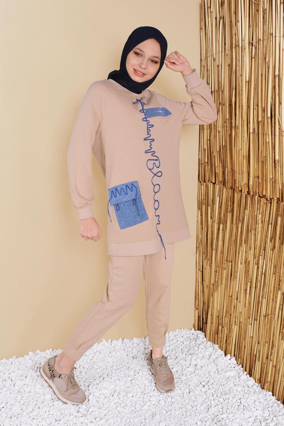 Hijab clothing BEIGE ELASTIC AT THE WAIST TROUSERS 49402 