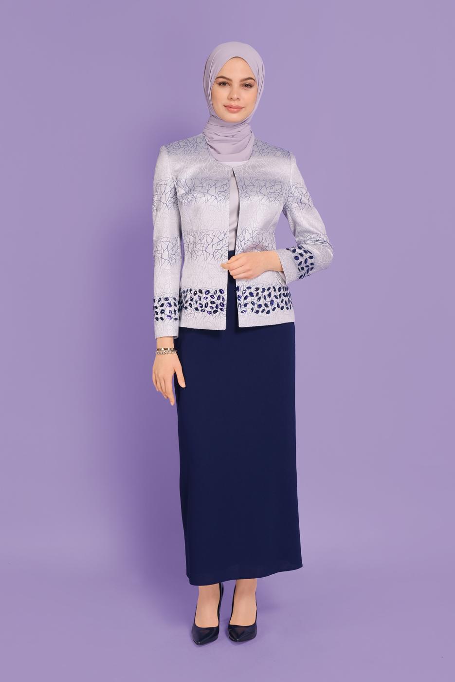 Tesettür giyim LACİVERT ALVİNA ÜÇLÜ ETEKLİ TAKIM T 30107