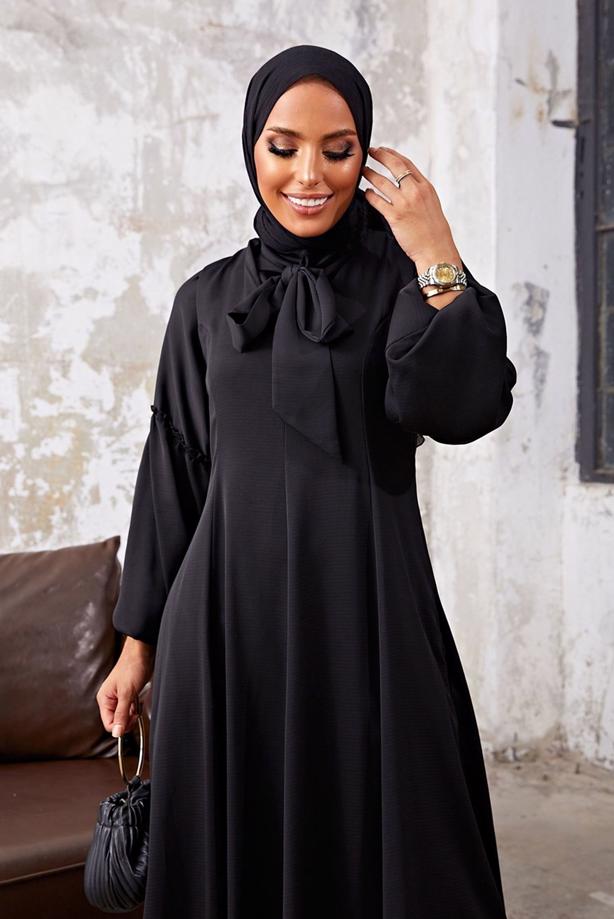 Vêtements hijab NOIR COSTUME 2 PIÈCES AVEC ROBE À VOLANTS 7110 - TRENDTESETTÜR