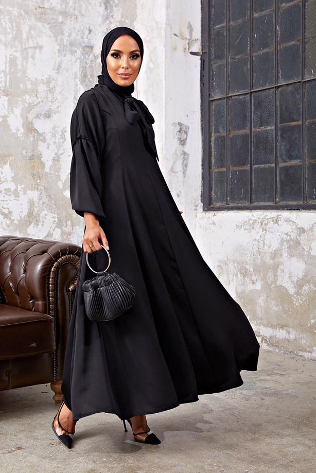 Vêtements hijab NOIR COSTUME 2 PIÈCES AVEC ROBE À VOLANTS 7110 - TRENDTESETTÜR
