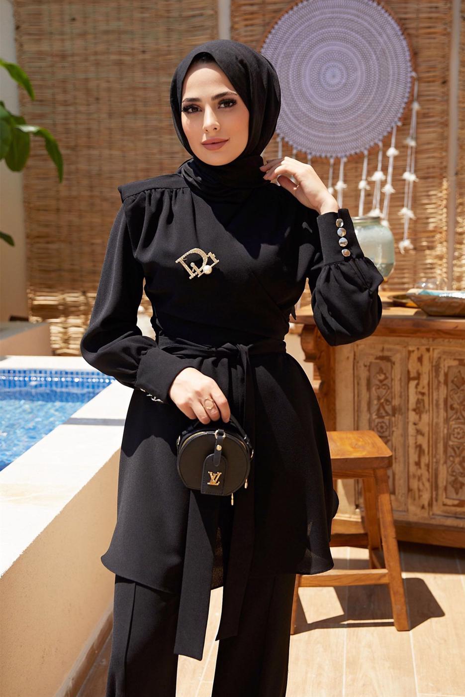 Tesettür giyim SİYAH BAĞLAMA DETAYLI VATKALI İKİLİ PANT. TAKIM 730000 