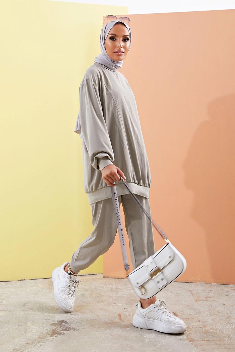 Vêtements hijab GRIS COSTUME PANTALON 2 PIÈCES BOOTH AVEC POIGNETS ÉLASTIQUES 0310