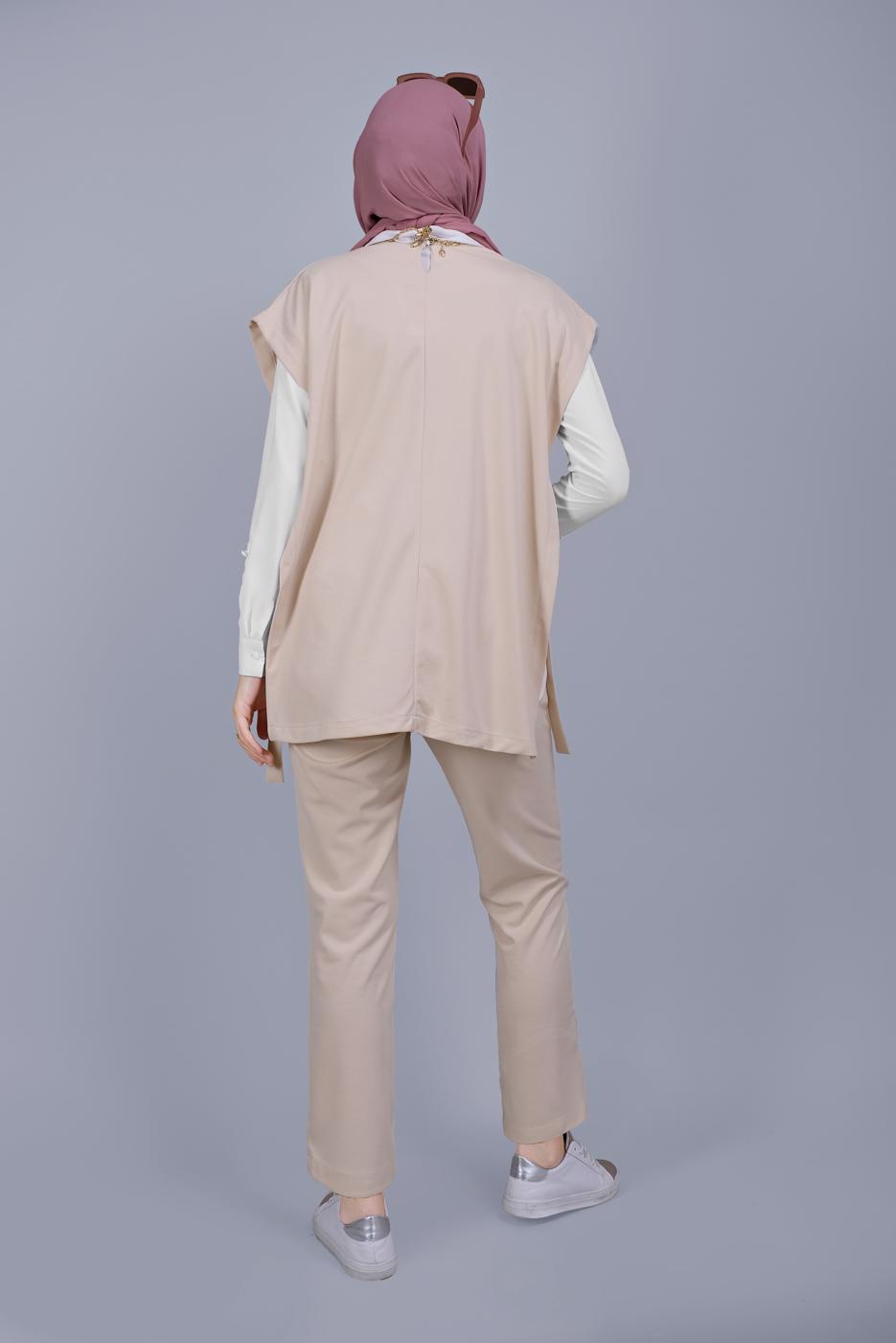 Tesettür giyim BEJ YANDAN BAĞLAMALI İKİLİ PANTOLONLU TAKIM 352 