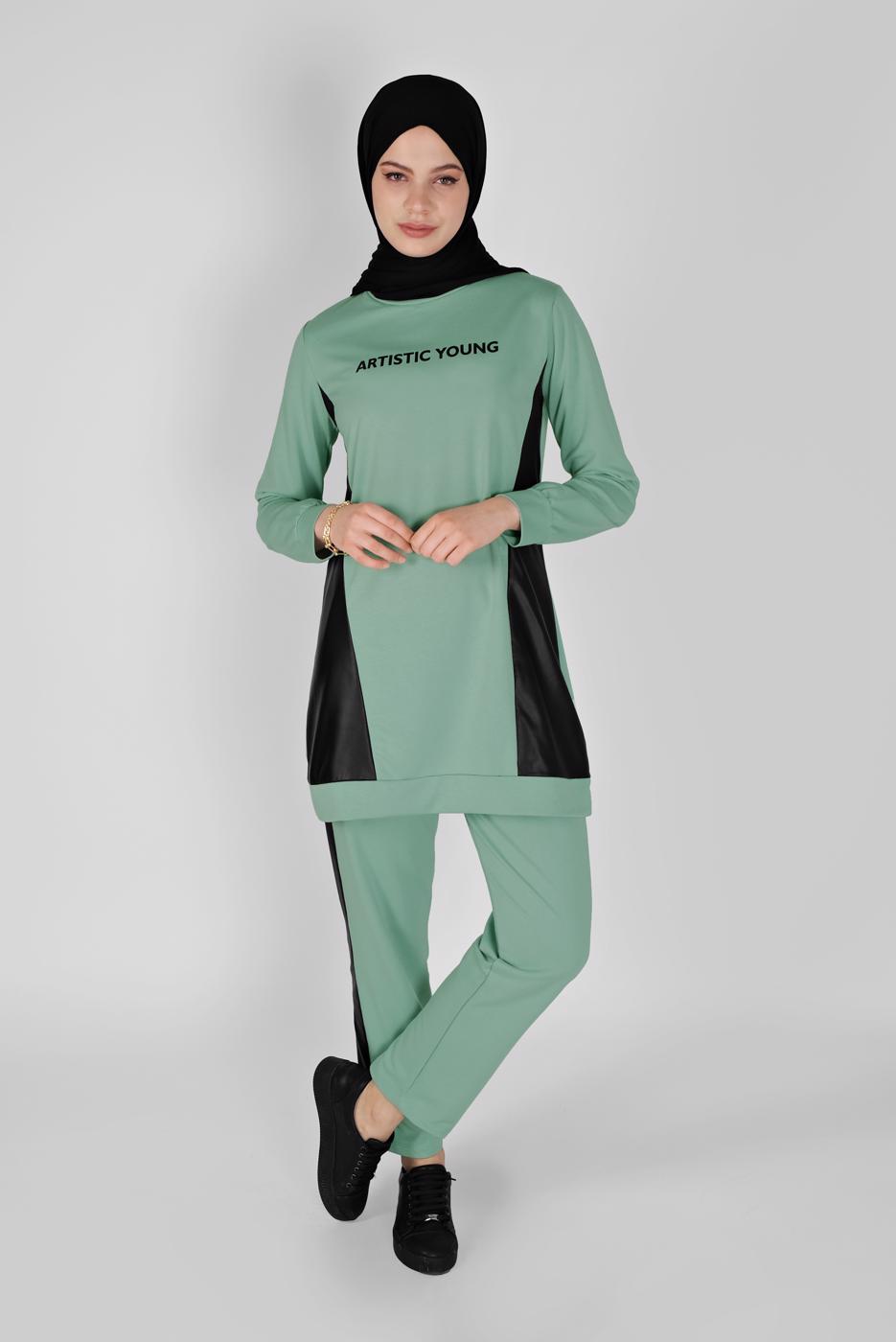 Vêtements hijab VERT COSTUME 2 PIÈCES AVEC PANTALON DÉTAILS CUIR 1256
