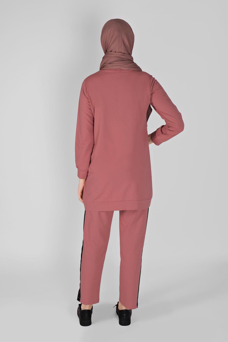 Tesettür giyim PEMBE DERİ DETAYLI İKİLİ PANTOLONLU TAKIM 1256