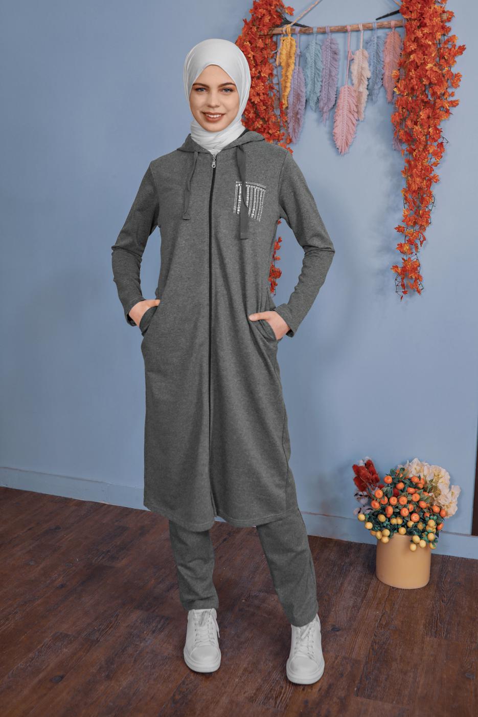Tesettür giyim GRİ TAŞ BASKILI FERMUARLI PANTOLONLU EŞOFMAN TAKIM  2307 