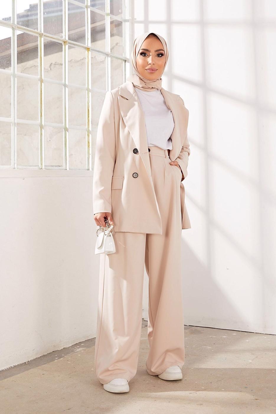 Tesettür giyim BEJ KRUVAZE YAKA İKİLİ PANT. TAKIM 2900 