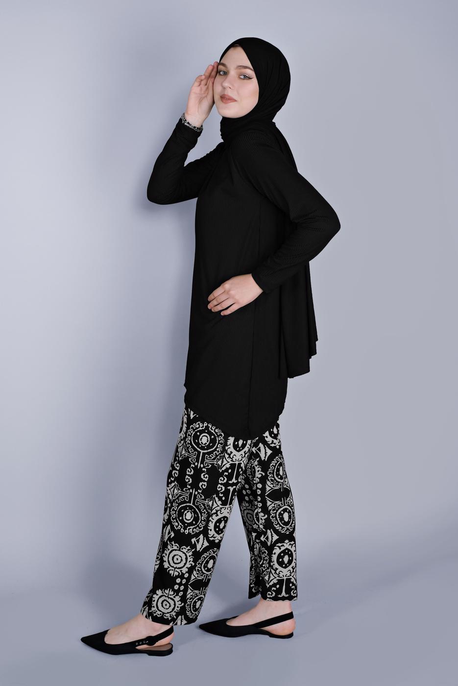 Tesettür giyim SİYAH DESENLİ PANTOLONLU TAKIM  3176