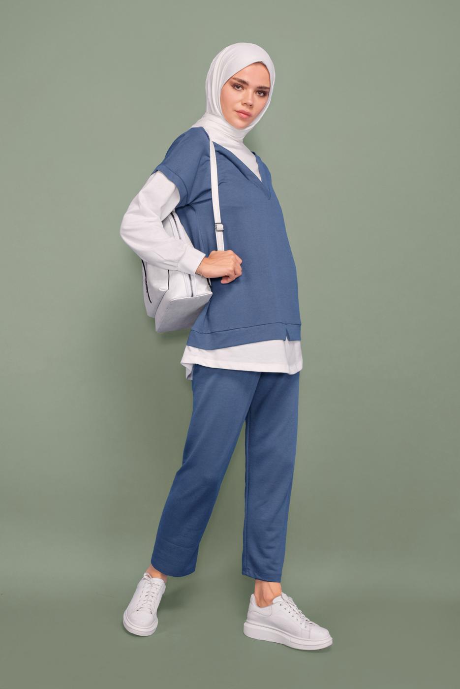 Tesettür giyim LACİVERT İKİLİ GÖRÜNÜM DETAYLI PANTOLONLU TAKIM  4066 