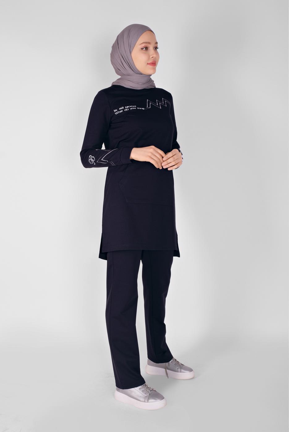 Vêtements hijab BLEU MARINE ENSEMBLE DE SURVÊTEMENT À RAYURES AVEC PANTALON 4719