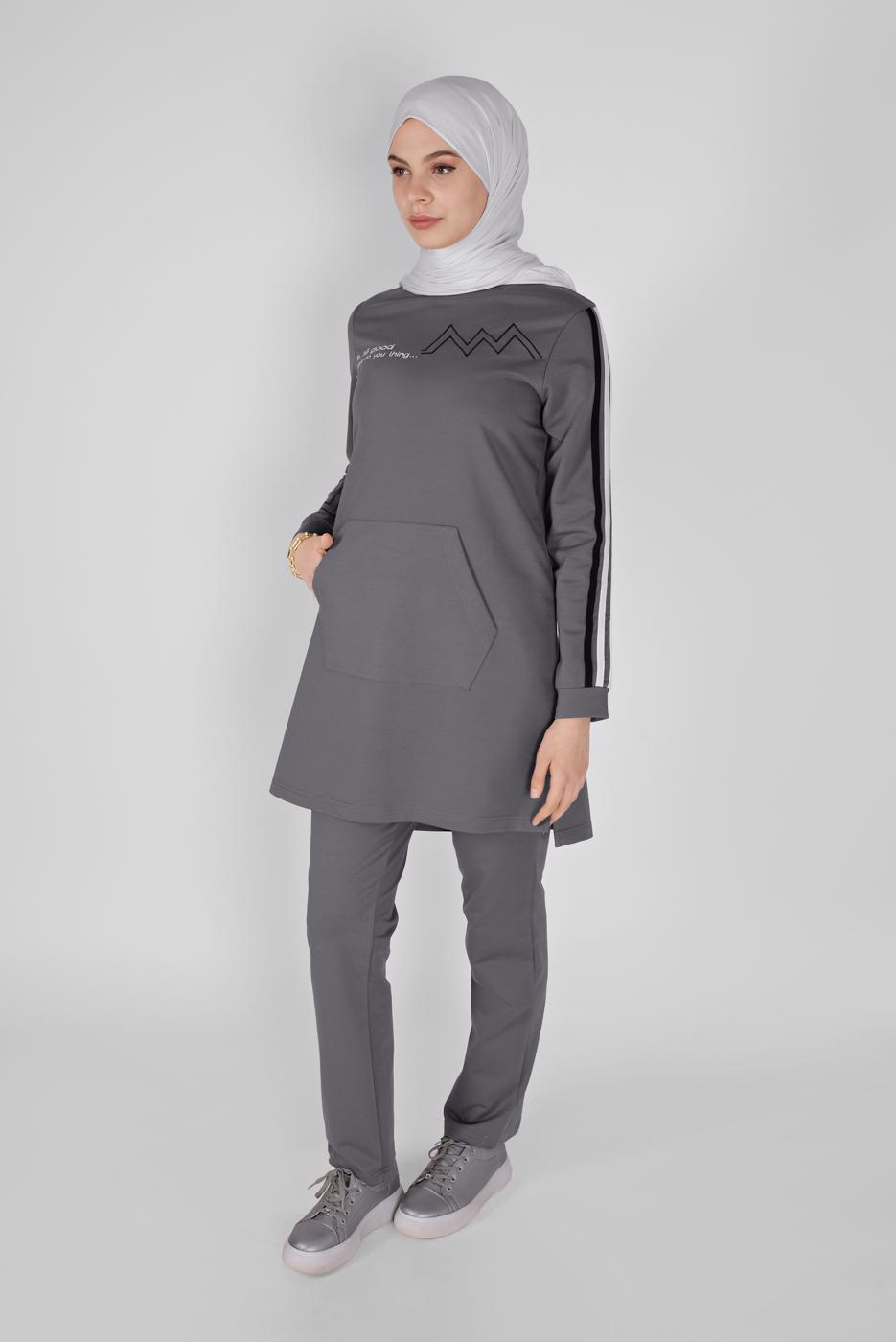 Tesettür giyim GRİ ŞERİT DETAYLI  PANTOLONLU EŞOFMAN TAKIM 4719  