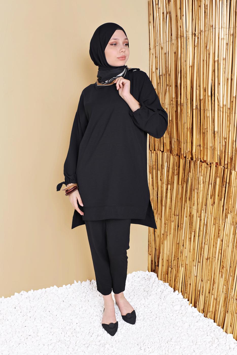 Tesettür giyim SİYAH KOLLARI BÜZGÜ BAĞCIKLI İKİLİ PANTOLONLU TAKIM 7165