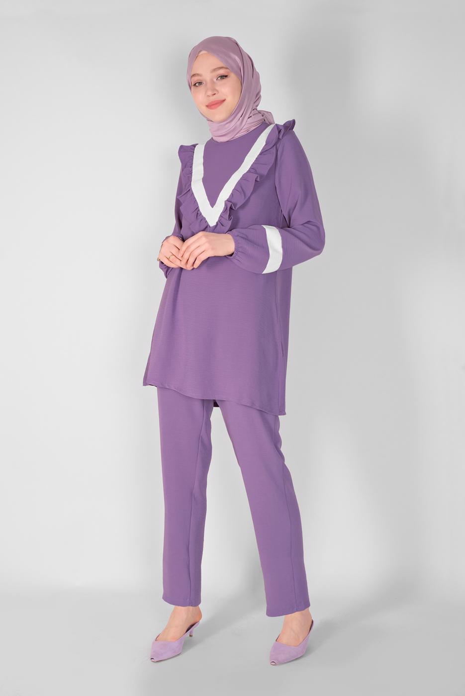 Tesettür giyim MOR YAKASI FIRFIRLI İKİLİ PANTOLONLU TAKIM 7366