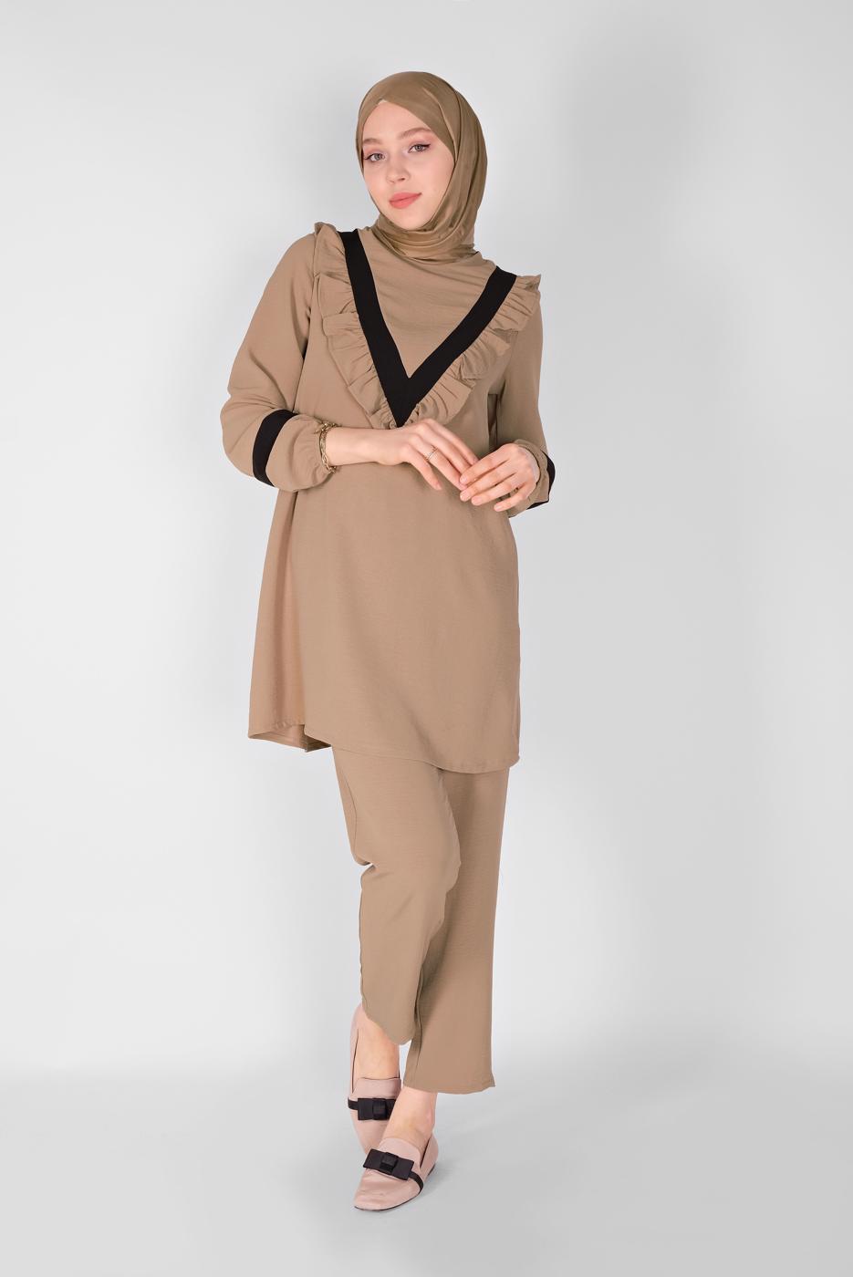 Tesettür giyim KAHVE YAKASI FIRFIRLI İKİLİ PANTOLONLU TAKIM 7366