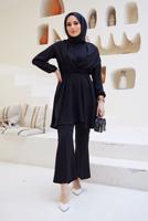 Tesettür giyim SİYAH MANŞETLERİ VE BELİ LASTİKLİ KUŞAKLI PANTOLONLU TAKIM 7500