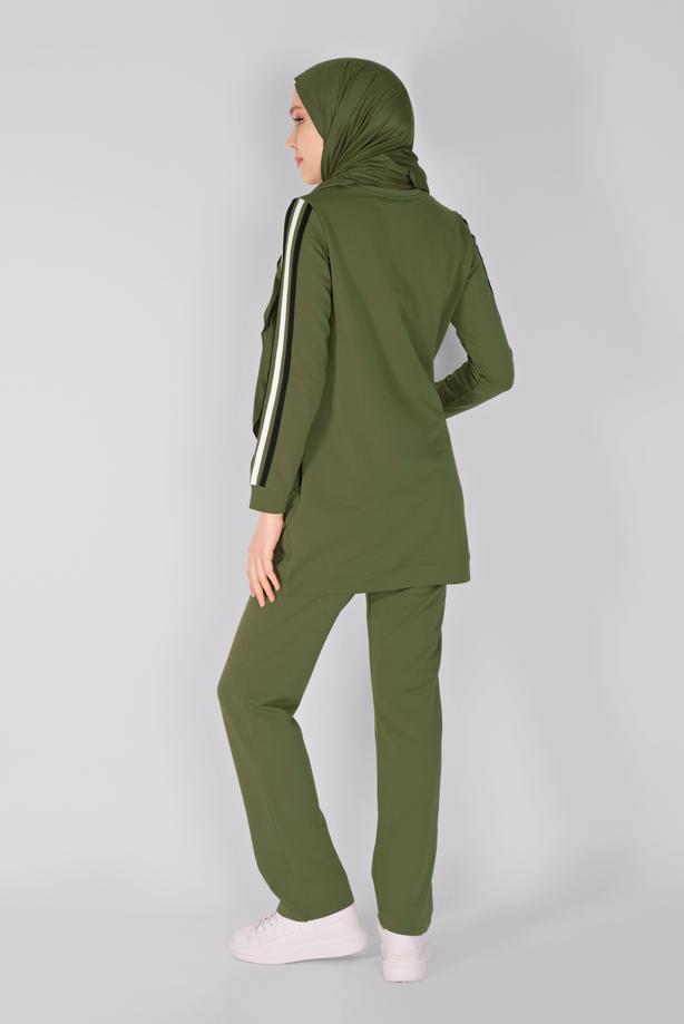 Vêtements hijab  EMBROIDERY DETAIL TRACKSUIT SET WITH PANTS  7619  - TRENDTESETTÜR