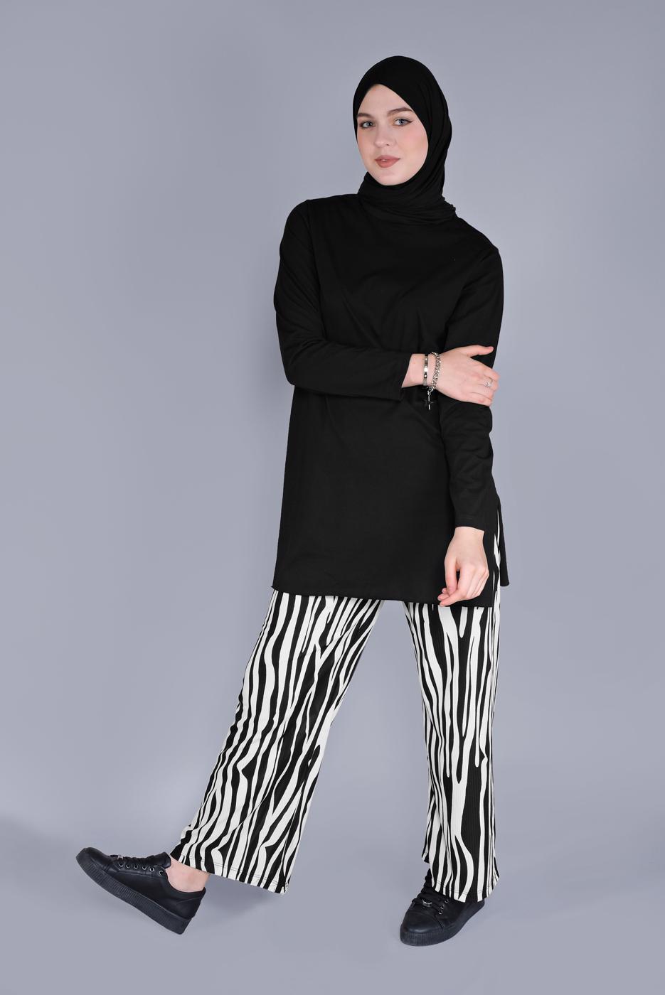 Tesettür giyim SİYAH ZEBRA DESENLİ PANTOLONLU TAKIM 7866 