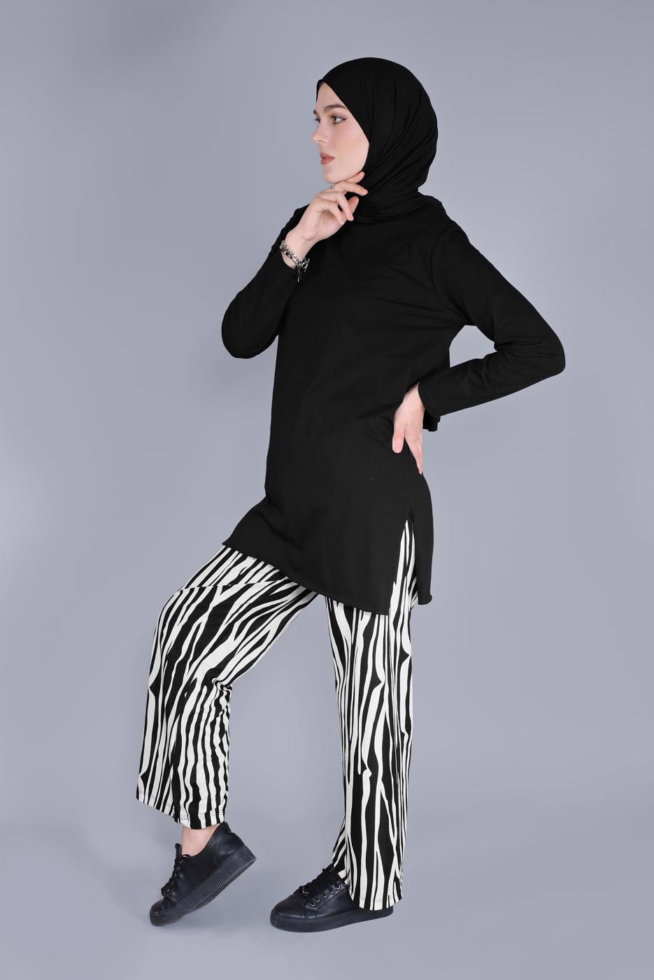 Tesettür giyim SİYAH ZEBRA DESENLİ PANTOLONLU TAKIM 7866 