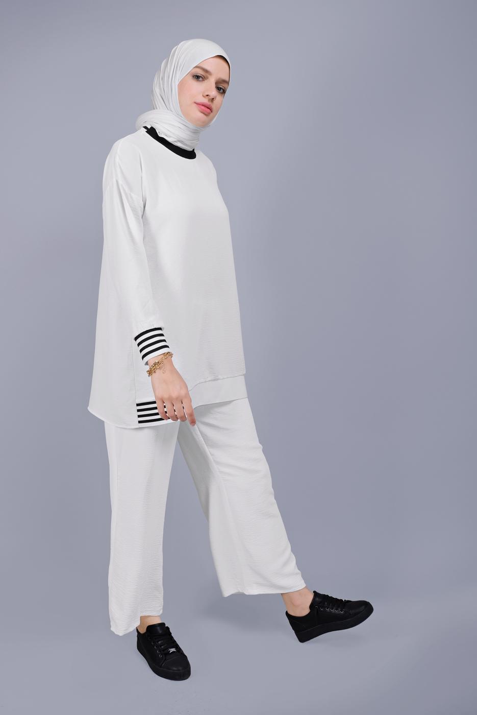 Hijab clothing WHITE STRIPED TROUSERS SUIT  8131