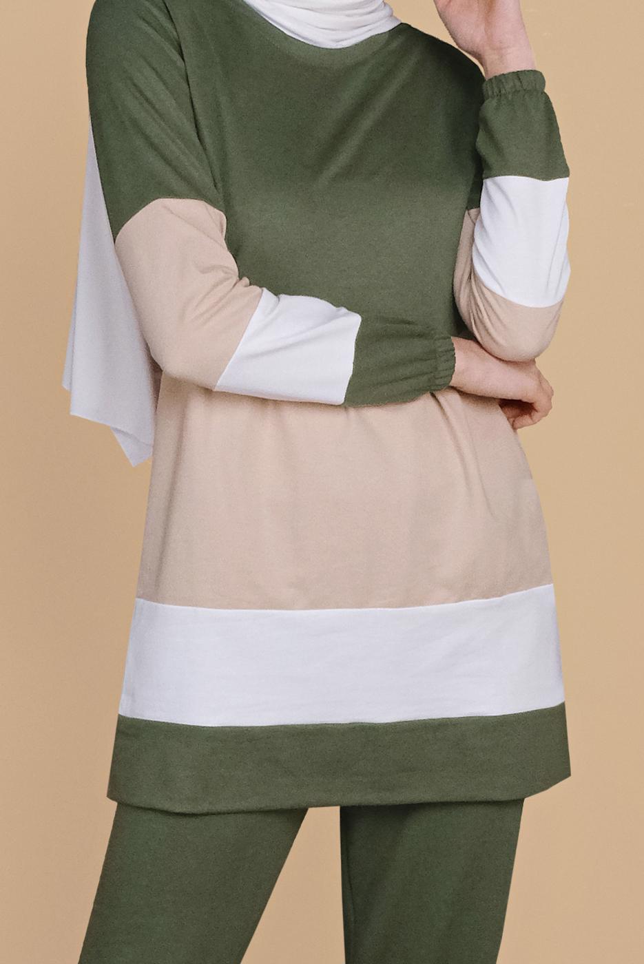 Vêtements hijab KAKI SURVÊTEMENTS TROIS COULEURS 9355 