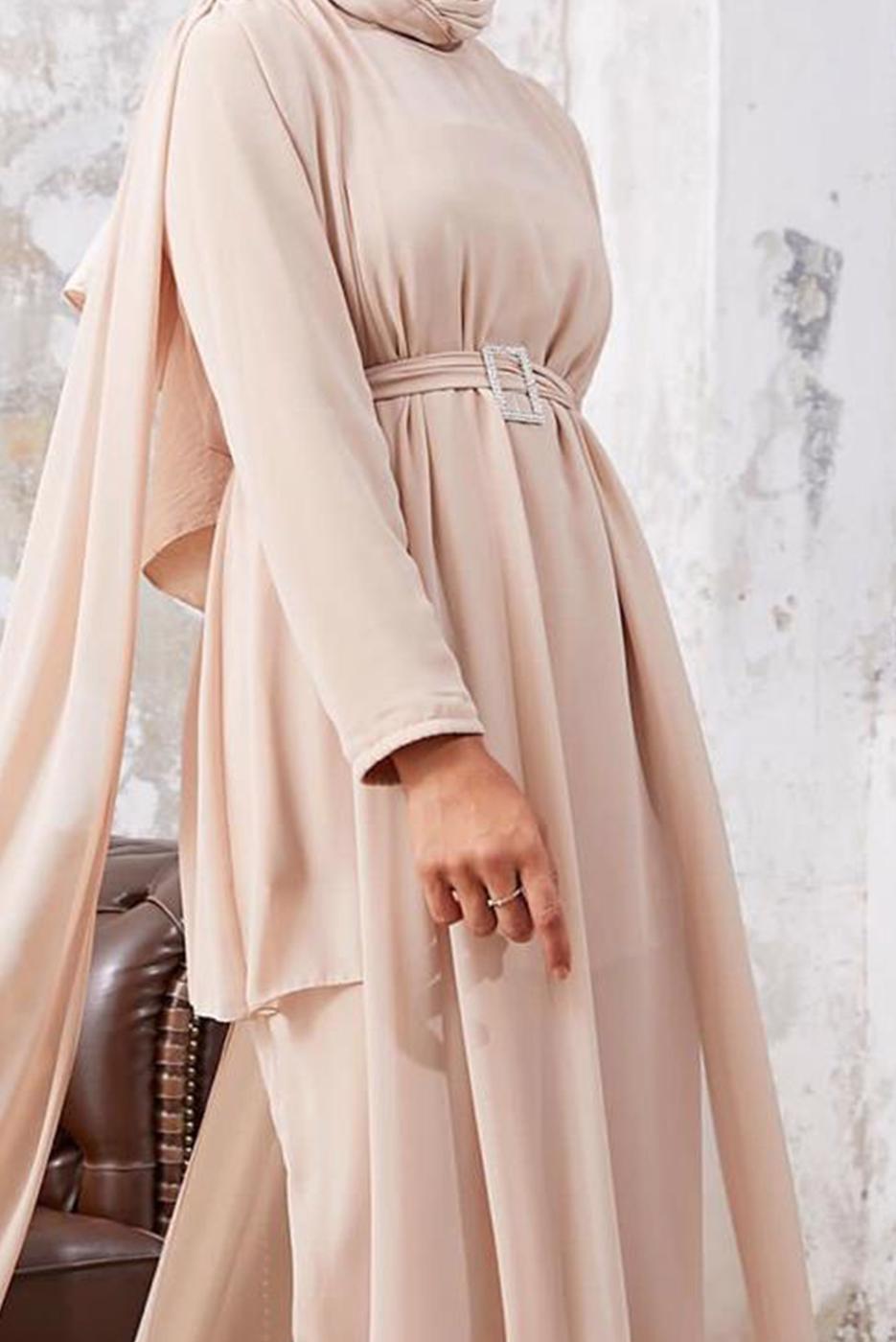 Tesettür giyim BEJ ŞİFON TÜL DETAYLI KUŞAKLI İKİLİ PANTOLONLU TAKIM 9610 