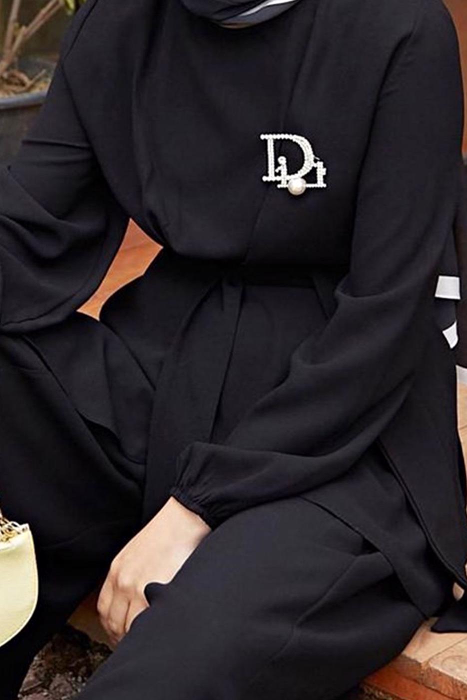 Tesettür giyim SİYAH ASİMETRİK KESİM KUŞAKLI PANTOLONLU TAKIM  9700  