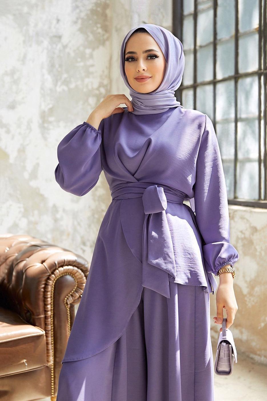 Tesettür giyim MOR ASİMETRİK KESİM KUŞAKLI PANTOLONLU TAKIM  9700  