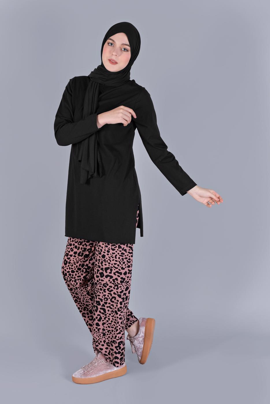 Tesettür giyim PUDRA LEOPAR DESENLİ İKİLİ PANTOLONLU TAKIM 9866 