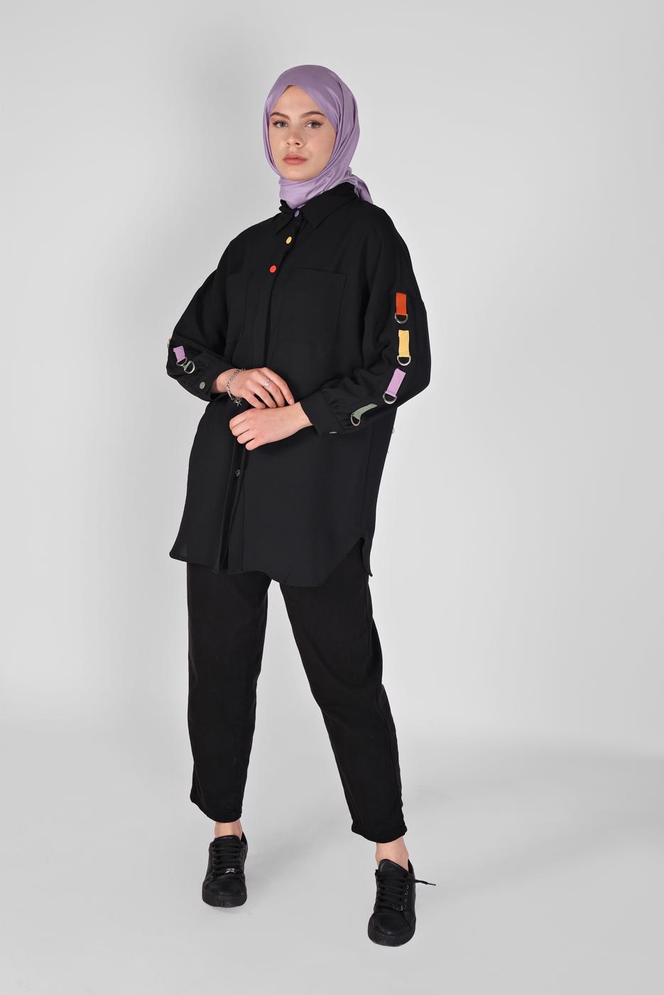 Tesettür giyim SİYAH RENK DETAYLI METAL AKSESUARLI TUNİK  04012 