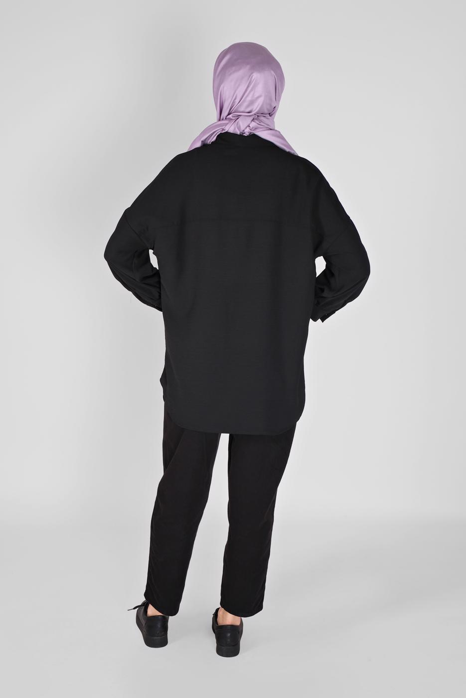 Tesettür giyim SİYAH RENK DETAYLI METAL AKSESUARLI TUNİK  04012 