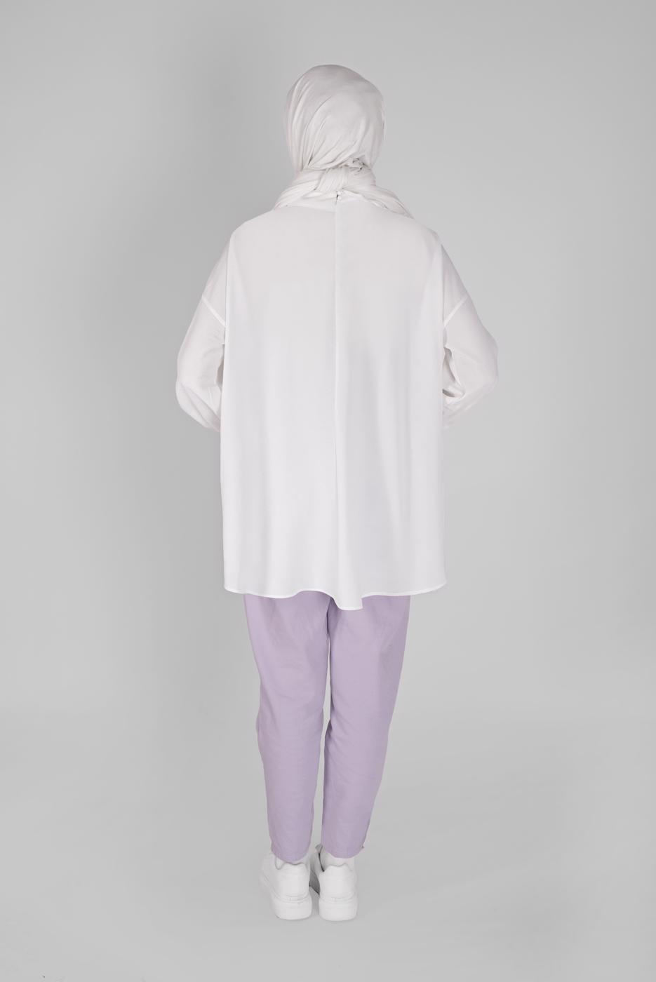 Tesettür giyim BEYAZ BÜZGÜLÜ SALAŞ TUNİK 14012 