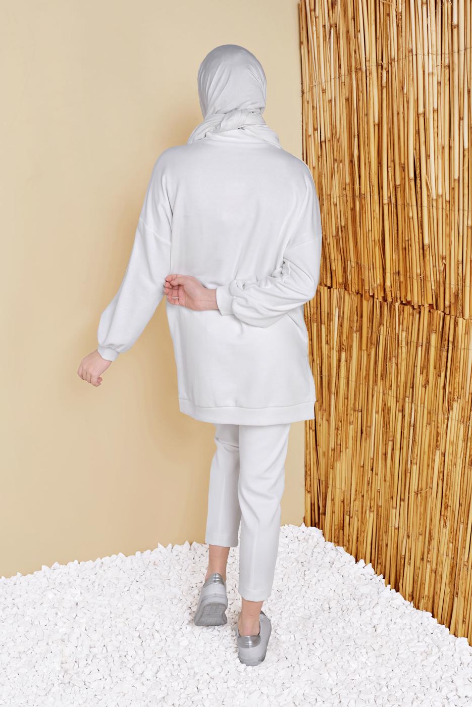 Tesettür giyim BEYAZ CEP VE FERMUAR DETAYLI TUNİK 58402