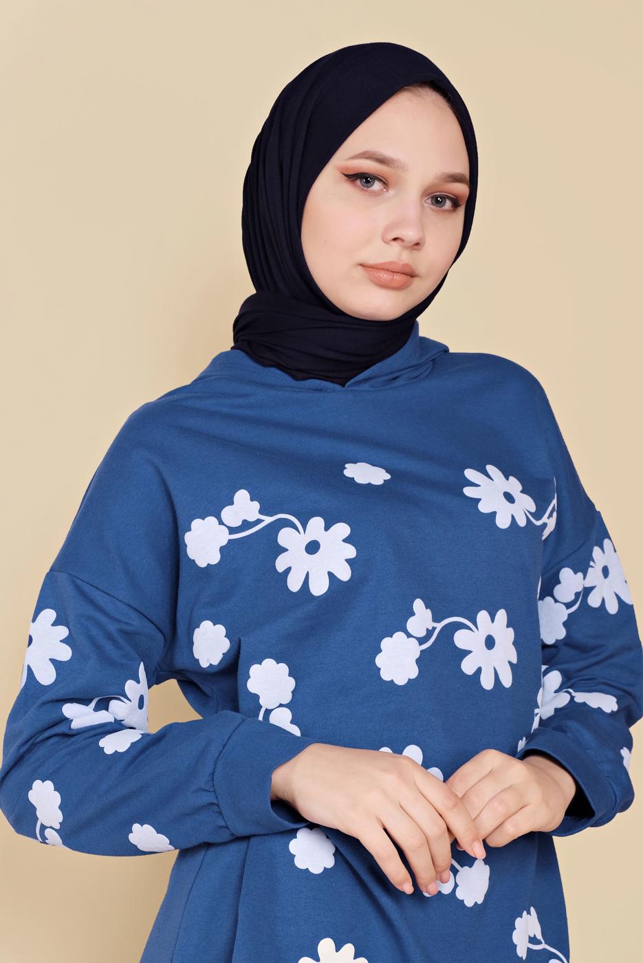 Tesettür giyim LACİVERT ÇİÇEK BASKILI KAPÜŞONLU EŞOFMAN TUNİK 0456
