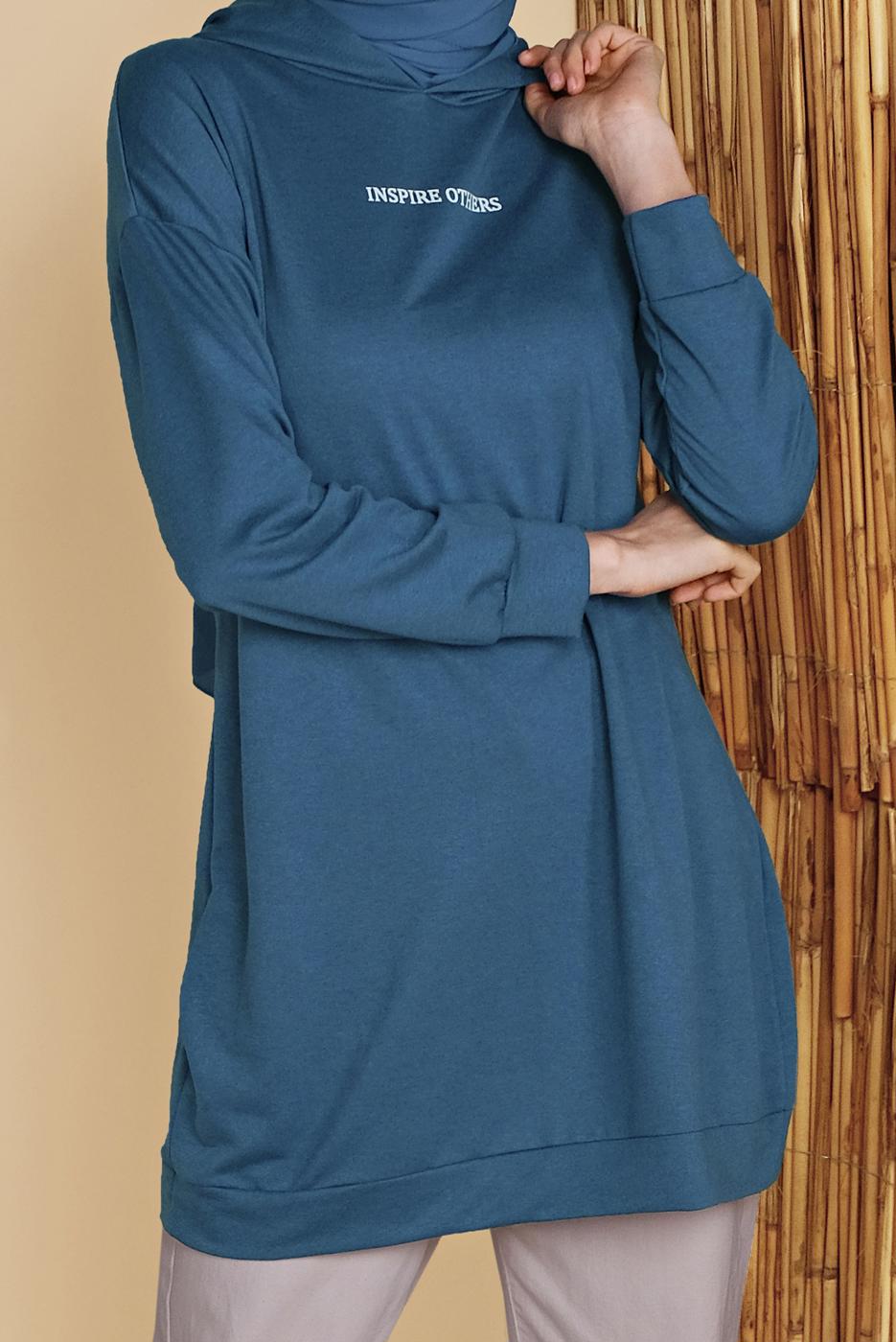 Tesettür giyim LACİVERT KAPÜŞONLU BASİC EŞOFMAN TUNİK 1456 