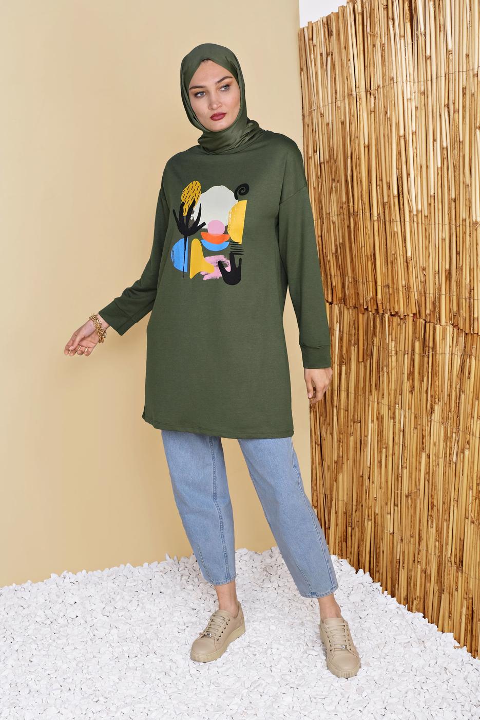 Tesettür giyim HAKİ ÖN KISMI BASKILI EŞOFMAN TUNİK 3456