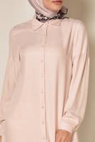 Tesettür giyim PUDRA  ALVİNA ÖNDEN DÜĞMELİ ERKEK YAKA TUNİK 4065
