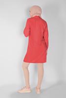 Tesettür giyim KIRMIZI  ALVİNA ÖNDEN DÜĞMELİ ERKEK YAKA TUNİK 4065