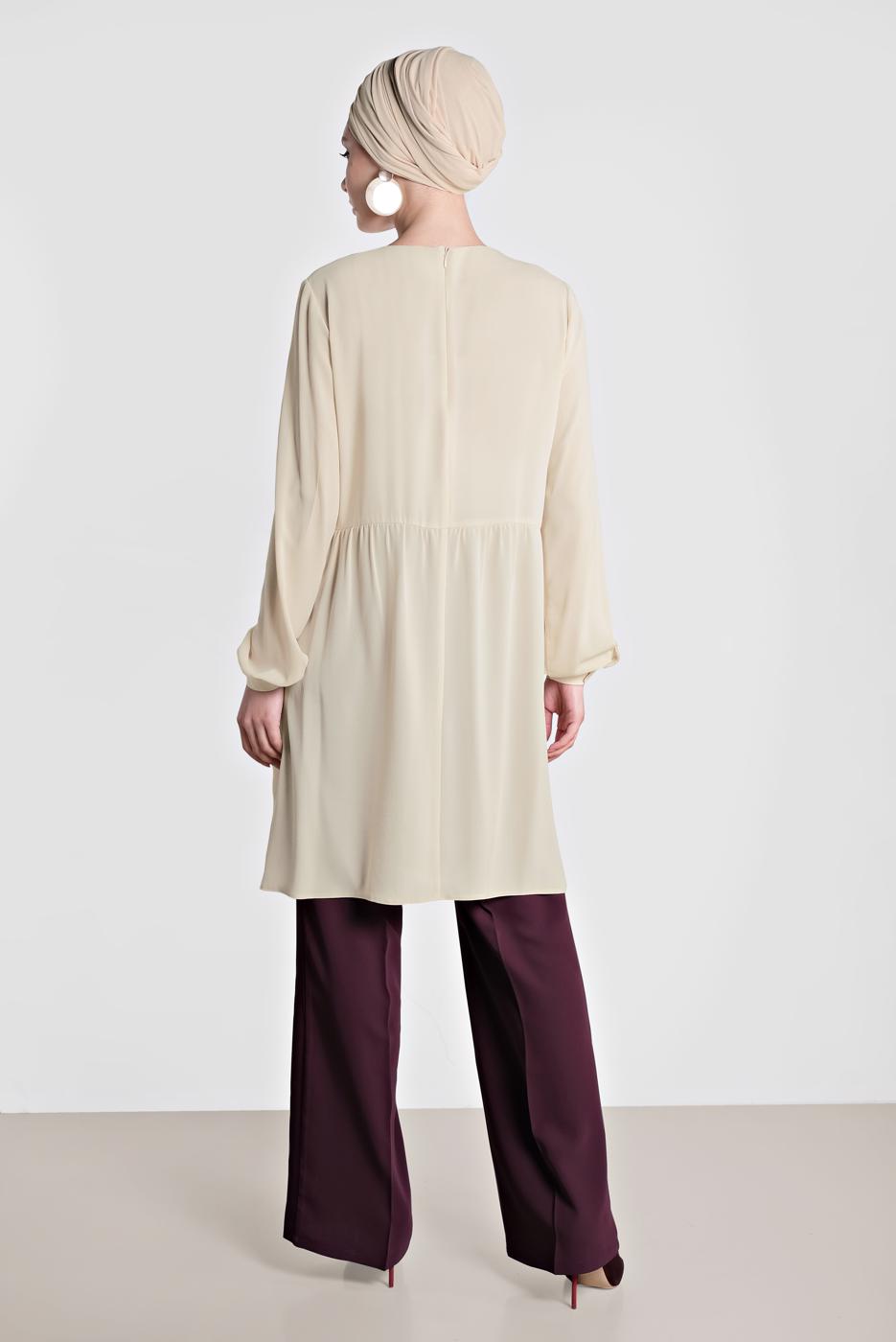 Tesettür giyim EKRU  ALVİNA  CEPLİ BİSİKLET YAKA TUNİK 4240