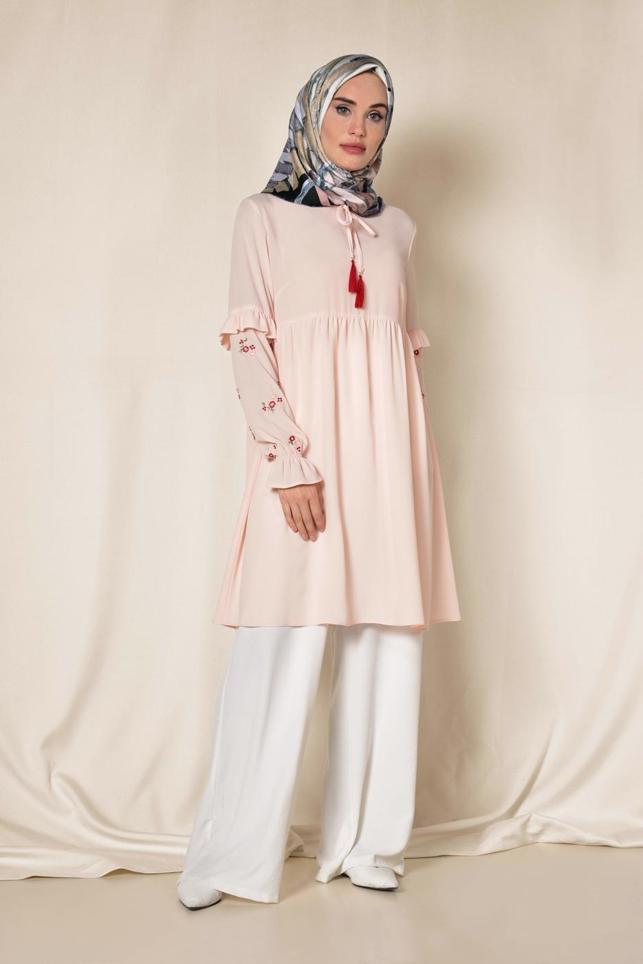 Tesettür giyim PEMBE ALVİNA KOLLARI NAKIŞLI BOL KESİM TUNİK 4274	