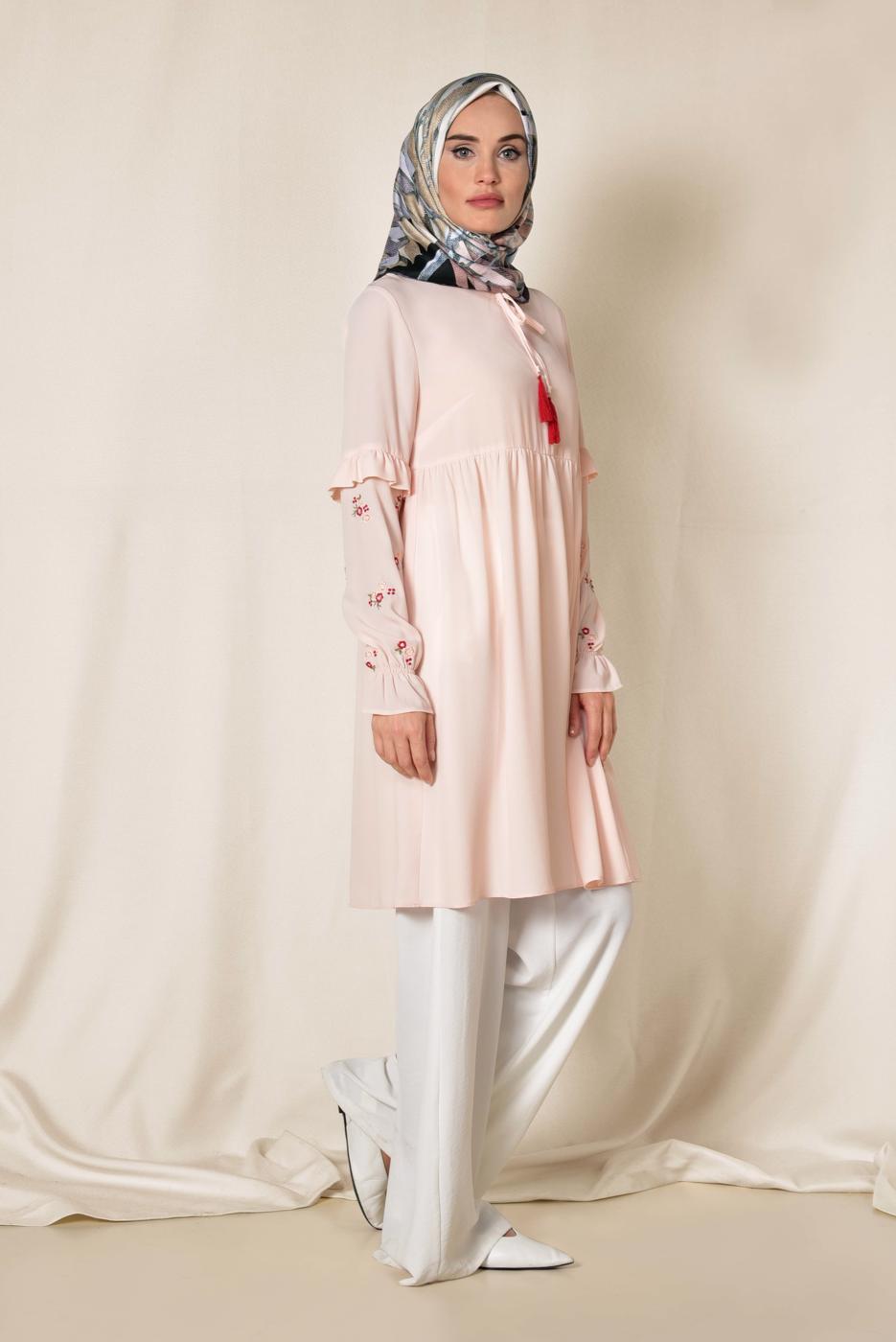 Tesettür giyim PEMBE ALVİNA KOLLARI NAKIŞLI BOL KESİM TUNİK 4274	
