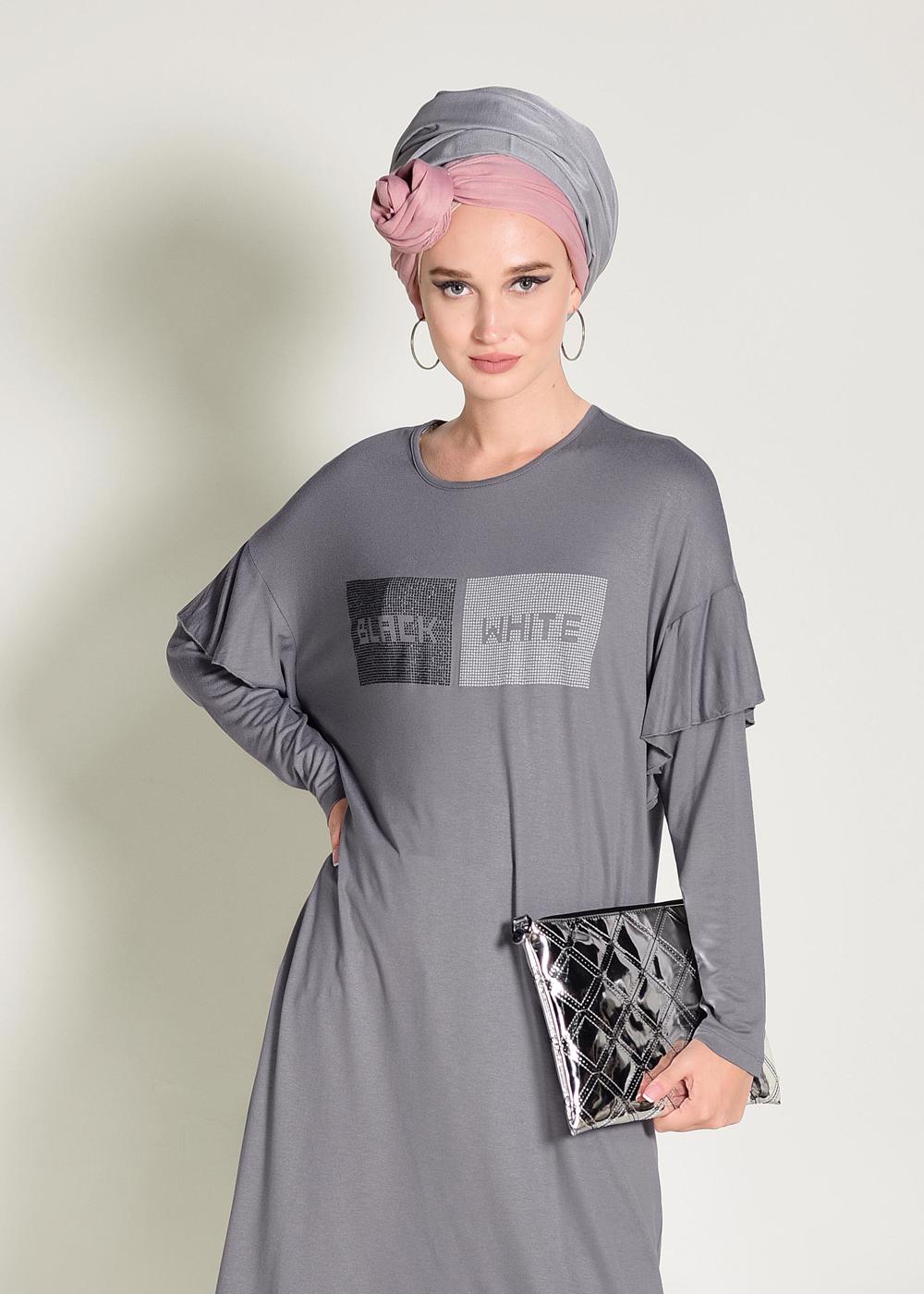 Tesettür giyim GRİ ALVİNA TAŞ İŞLEMELİ ASİMETRİK KESİM TUNİK 4362