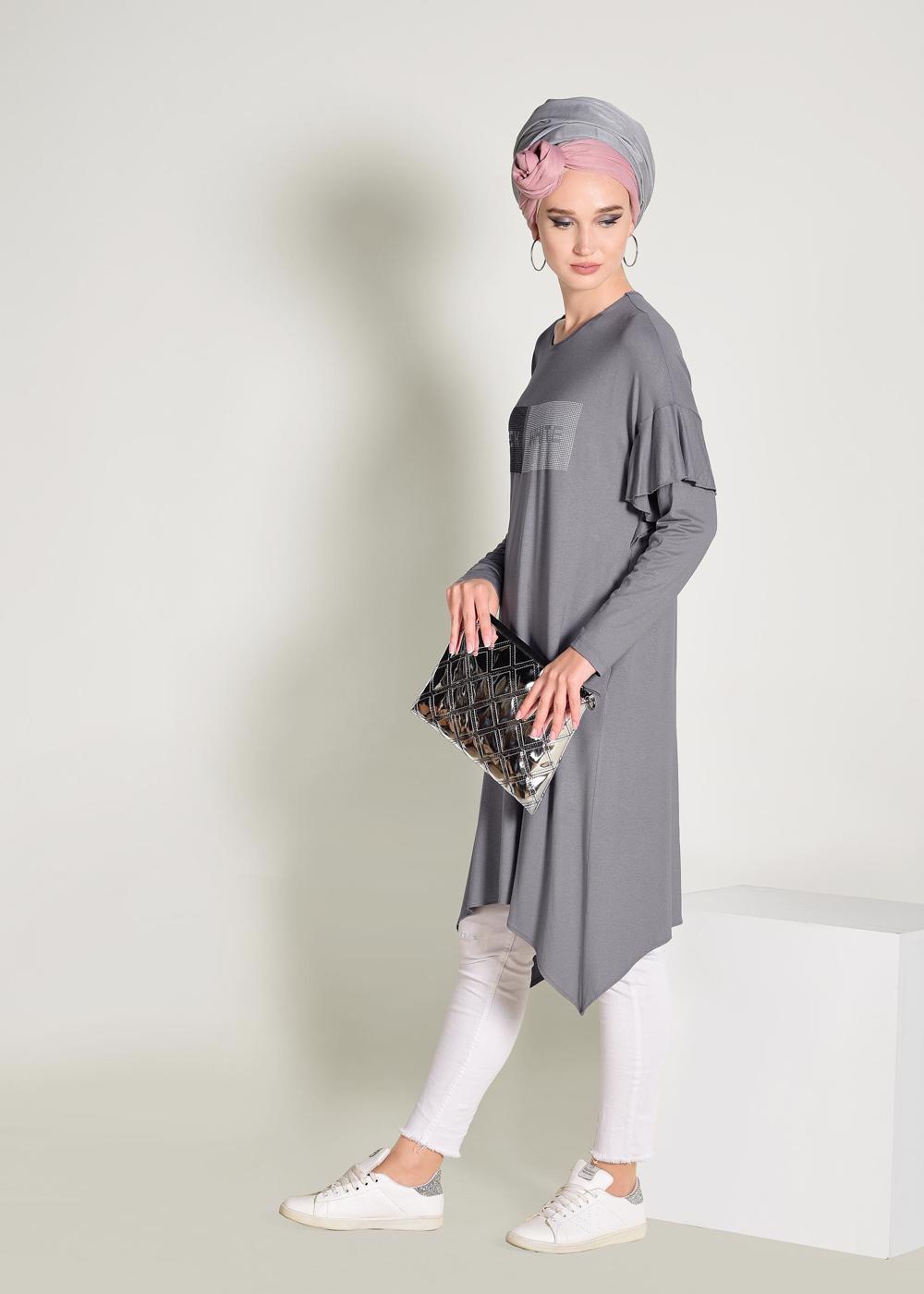 Tesettür giyim GRİ ALVİNA TAŞ İŞLEMELİ ASİMETRİK KESİM TUNİK 4362