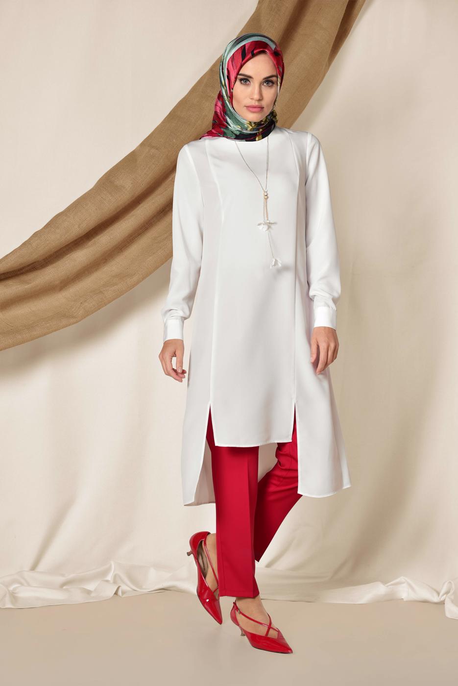 Tesettür giyim KREM ALVİNA ASİMETRİK KESİM KOLYELİ TUNİK T 4862