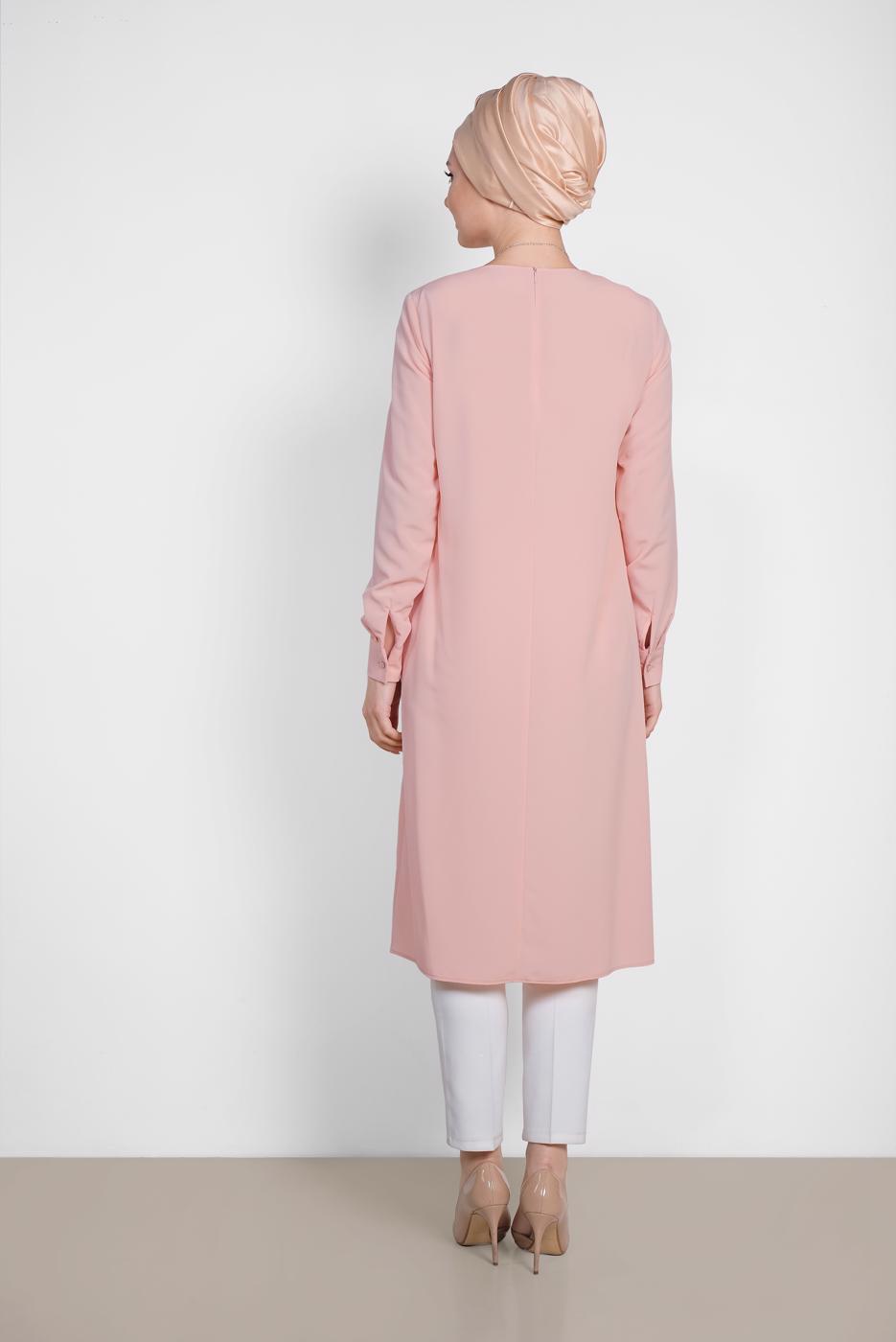 Tesettür giyim PUDRA ALVİNA ASİMETRİK KESİM KOLYELİ TUNİK T 4862