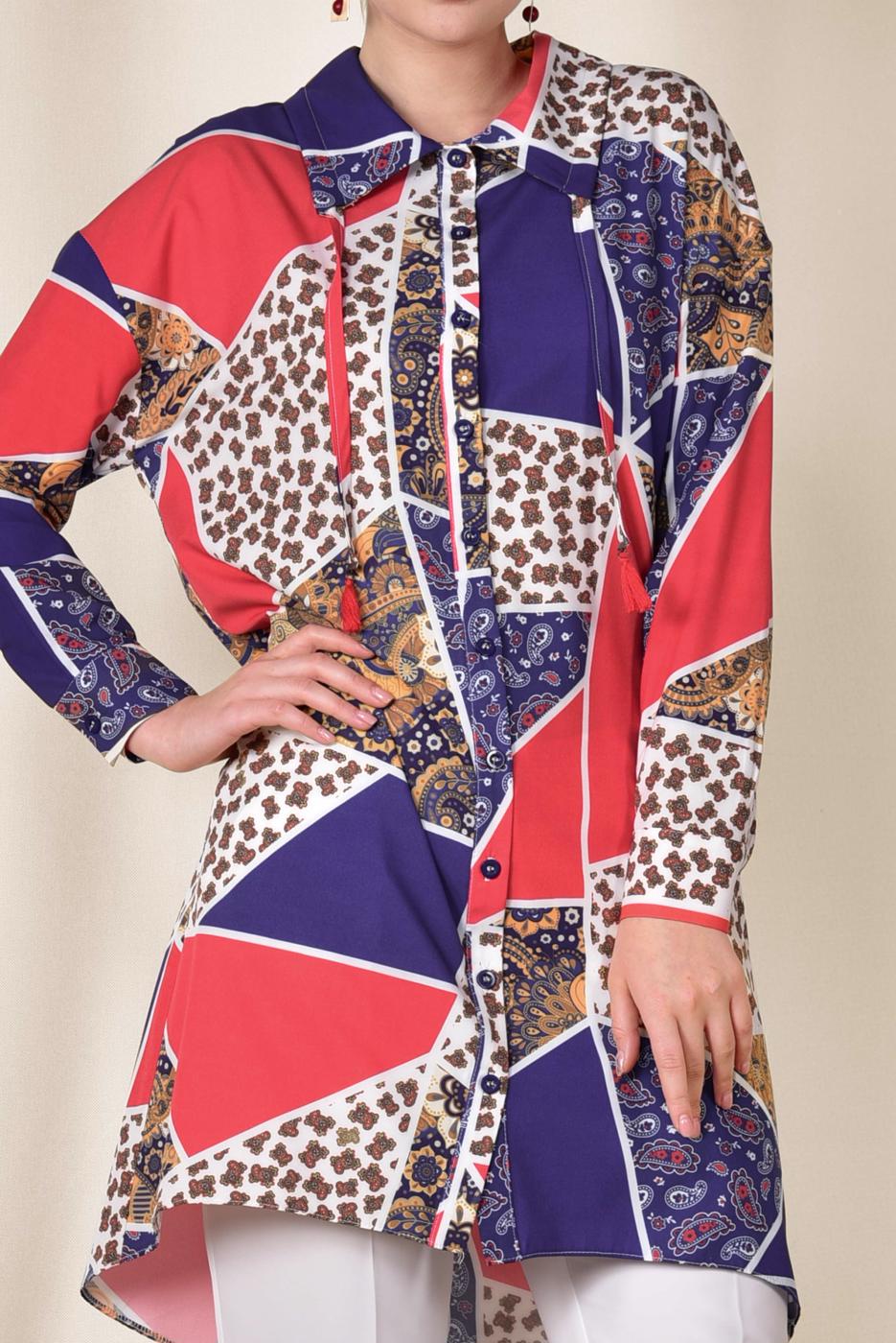 Tesettür giyim LACİVERT  ALVİNA RENKLİ DESENLİ ÖNDEN DÜĞMELİ TUNİK 4983