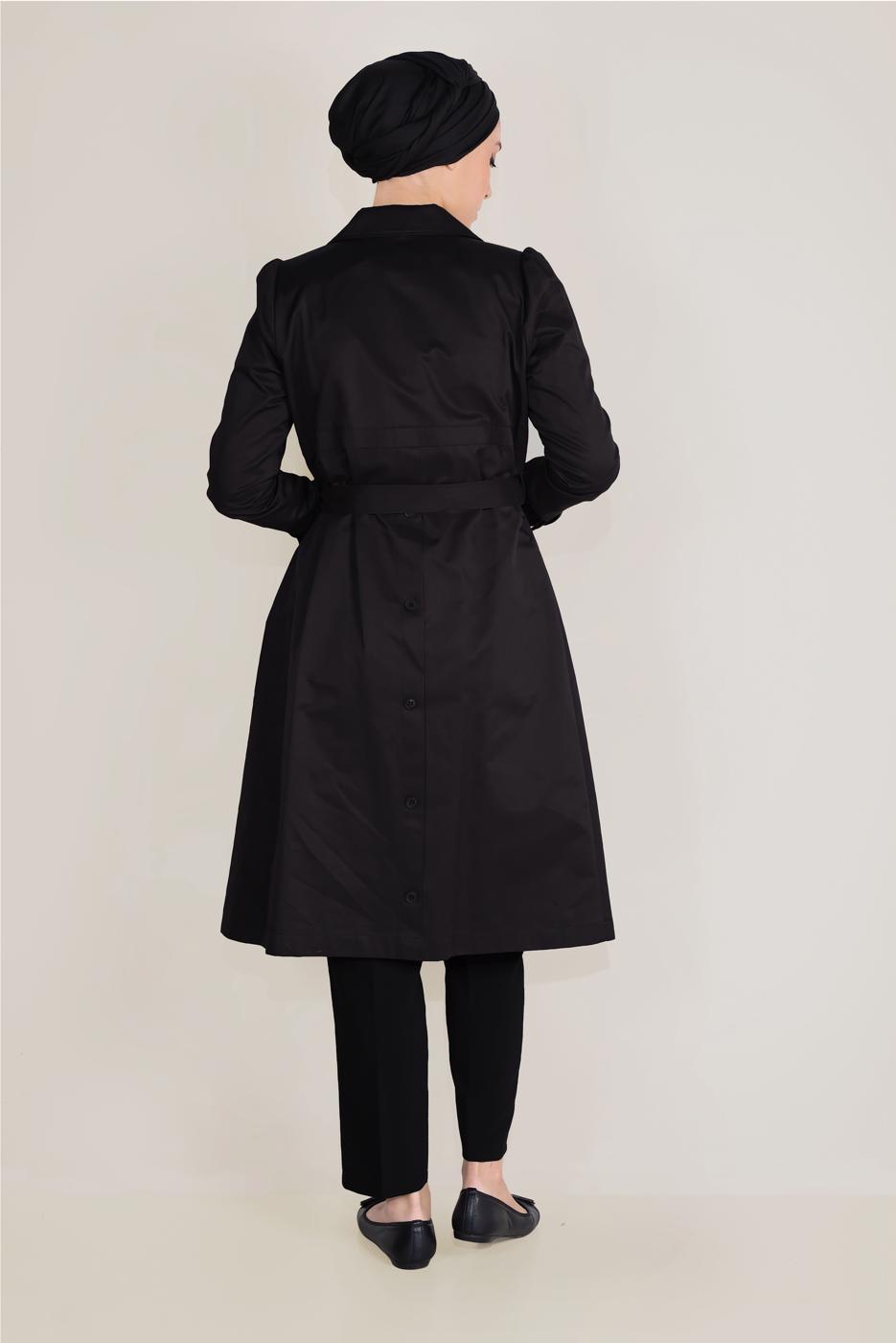 Tesettür giyim SİYAH ALVİNA ARKASI DÜĞMELİ TRENÇKOT 10220 