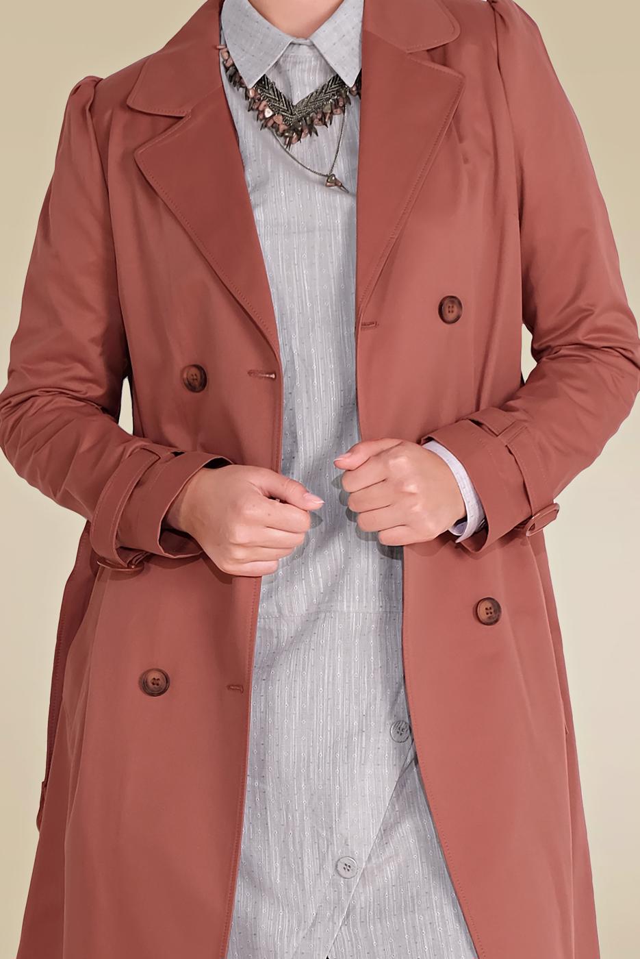 Tesettür giyim KAHVE ALVİNA ARKASI DÜĞMELİ TRENÇKOT 10220 