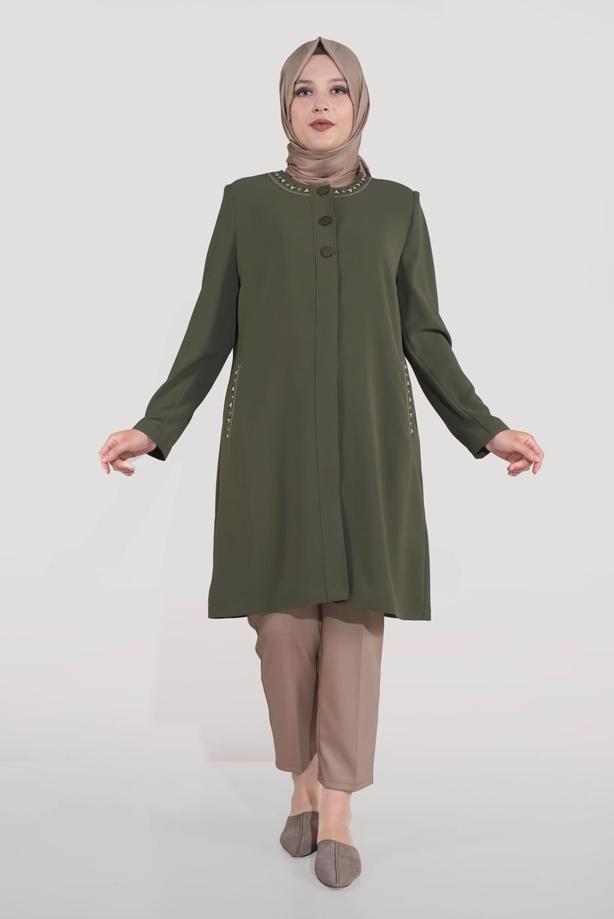 Tesettür giyim  ALVİNA İŞLEME DETAYLI DÜĞMELİ TRENÇKOT T 10234 - TRENDTESETTÜR